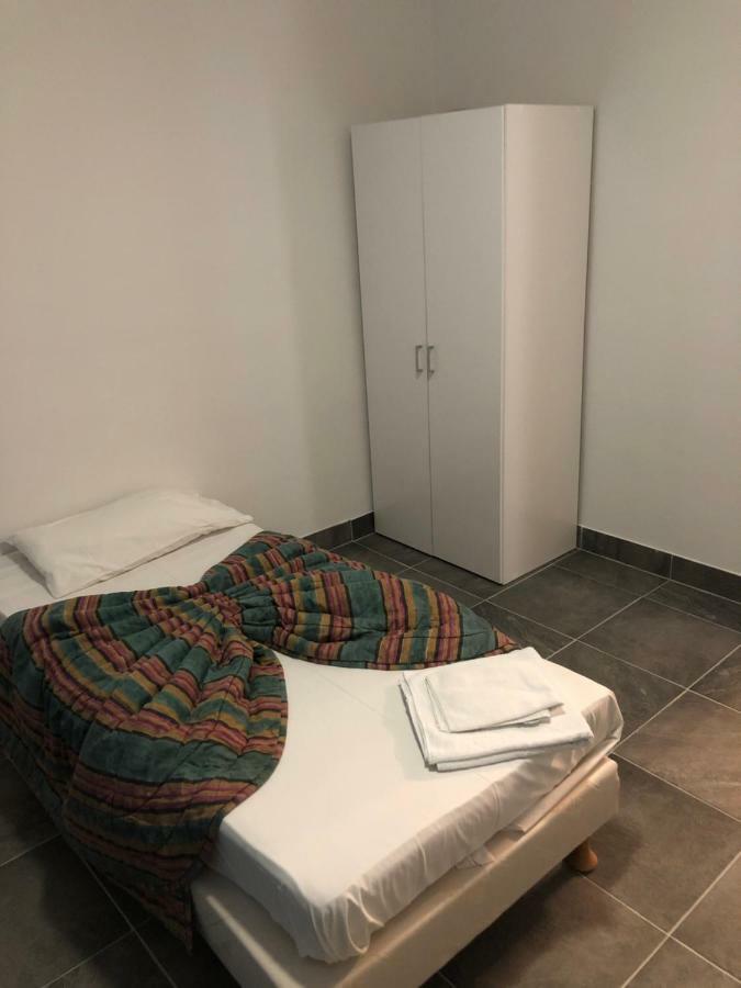 تارْب Appartement T3 7C المظهر الخارجي الصورة